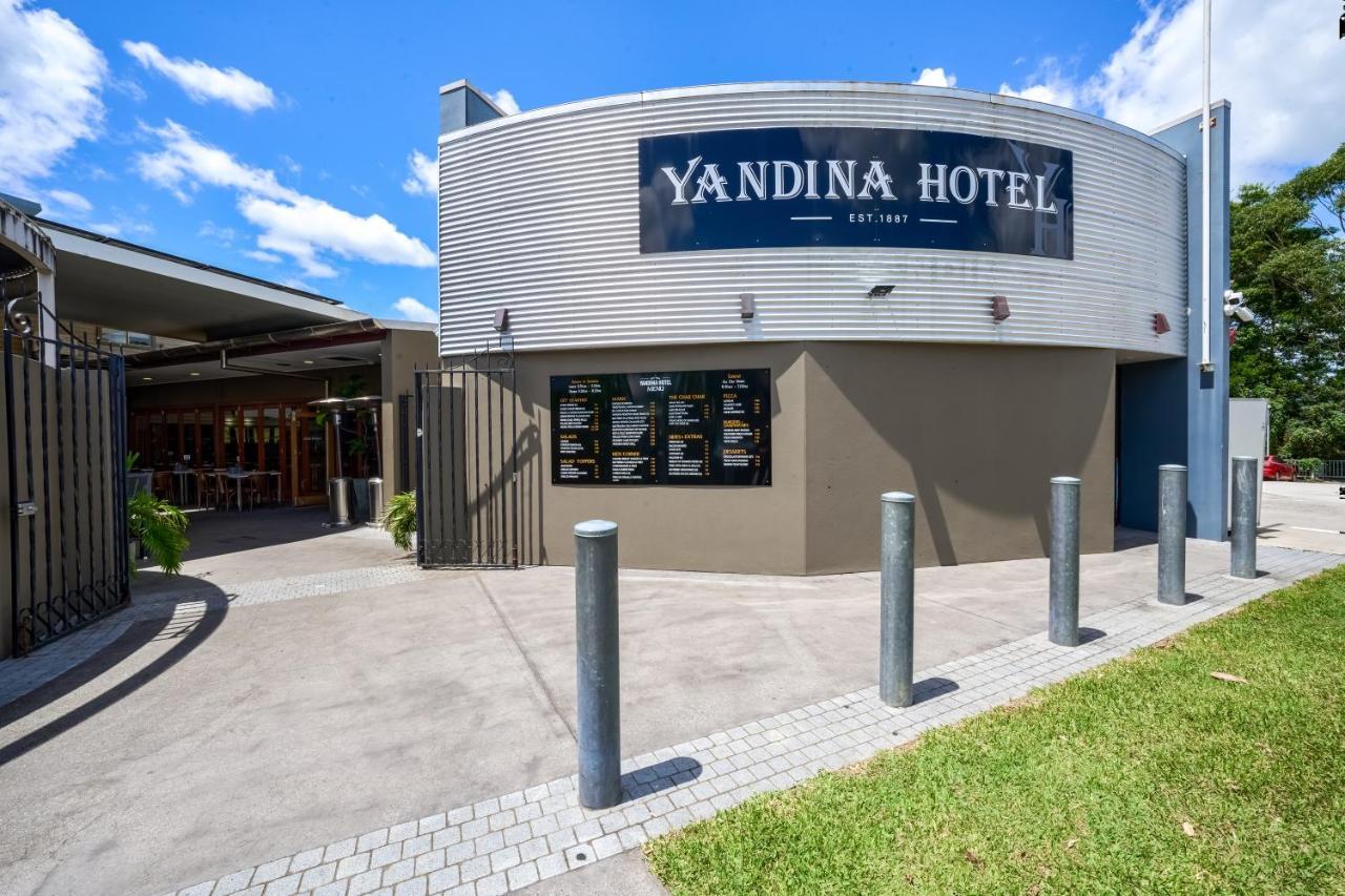 Yandina Hotel Luaran gambar